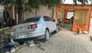Kahvehaneye Dalıp Can Aldı: Isparta Senirkent'te Otomobil Kazası!
