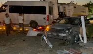 Adıyaman'da Minibüs-Otomobil Çarpışması: 12 Kişi Yaralandı!