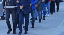 Döner zinciri şirketine yönelik gerçekleştirilen FETÖ operasyonunda 353 kişi gözaltına alındı.