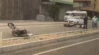Adana'da Motosiklet İle Trafik Kazası: Hacı Ayazgök Öldü, 2 Yaralı!