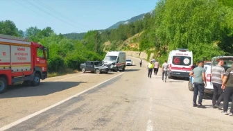 Adana Saimbeyli'de Kaza: Ayşe Durmuşoğlu Öldü, Şinasi Yıldırım Yaralı!
