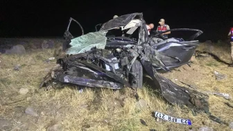 Elazığ'da Felaket Kaza: 2 Kişi Öldü, 3 Kişi Yaralandı!