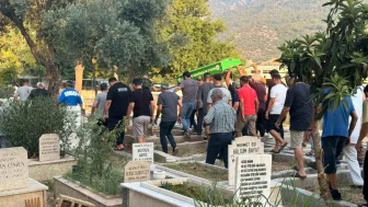 Havuza düşerek ölen minik Asil Kemal Kaya son yolculuğuna uğurlandı!