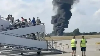 Londra'da Felaket Uçak Kazası: 4 Kişi Hayatını Kaybetti!
