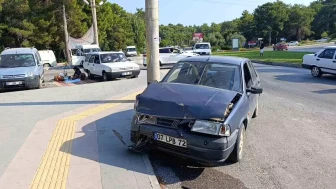 Antalya Manavgat'ta Zincirleme Kaza: 2 Kişi Yaralandı!