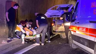 TEM Otoyolu'nda Zincirleme Kaza: 5 Kişi Yaralandı!