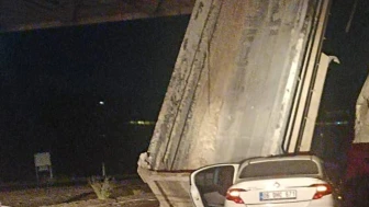 Ankara Nallıhan'da Feci Trafik Kazası: Kamyon Damperi Açılınca Zincirleme Kaza Yaşandı!