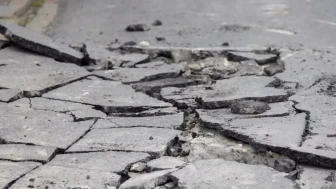 Şili Açıklarında 7.5 Büyüklüğünde Deprem: Tsunami Uyarısı Yapıldı!
