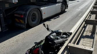 Zonguldak Alaplı'da Çarpıp Kaçma: Motosikletli Yaralandı!