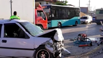 Kırıkkale'de Feci Kaza: İki Sürücü Hayatını Kaybetti!
