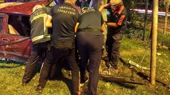 Isparta'da Feci Kaza: Refüjdeki Ağaca Çarpan Ali Armağan Hayatını Kaybetti!