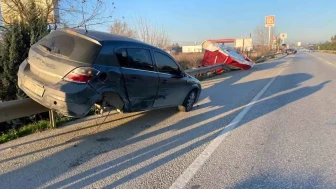 Antalya'da Otomobil Kazası