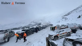 Van ve Artvin'de Çığ Faciası: 1 Ölü, 1 Yaralı, 2 Kişi Kayıp