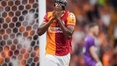 Victor Osimhen Sakatlığı: Galatasaray'ın Yıldızından Kötü Haber Geldi!