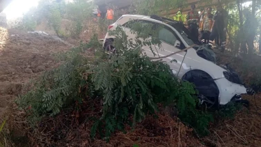 Edirne'de TEM Otoyolu'nda Feci Kaza: Torunun Doğum Gününe Giderken Hayatını Kaybetti!