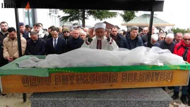 Gelinliği Tabutunda Kaldı: Hemşire Adayı Mina Aydın'dan Acı Vedahaber