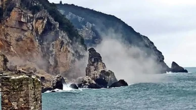 Amasra'da Heyelan Felaketi: Kayalar Deniz Kıyısına Savruldu!