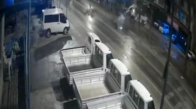 Antalya'nın Kaş ilçesinde Tur Minibüsü Kaza Yaptı!