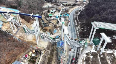 Güney Kore'de Meydana Gelen Köprü Çökmesinde 4 Kişi Hayatını Kaybetti