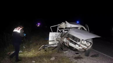 Manisa'da Feci Kaza: Menekşe Ertuğrul Öldü, 3 Kişi Yaralandı!