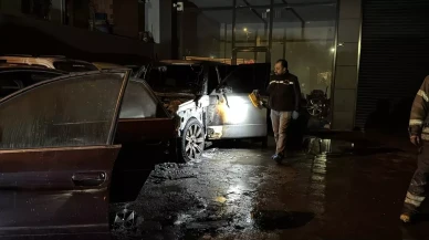 Tuzla'da bir cipte başlayan yangın, 4 araca daha sıçradı!