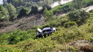 Samsun'da Otomobil Şarampole Uçtu: 2 Kişi Yaralandı!