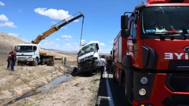 Nevşehir'de Beton Mikseri Feci Şekilde Şarampole Devrildi!