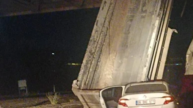 Ankara Nallıhan'da Feci Trafik Kazası: Kamyon Damperi Açılınca Zincirleme Kaza Yaşandı!
