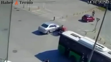 Denizli’de Kaza: Otomobil Motosiklete Çarptı, O Anlar Kamerada