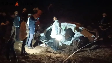 Batman'da Trafik Kazası Katliam Gibi: 2 Otomobil Çarpıştı 3 Ölü 3 Yaralı