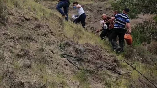 Çorum'da Traktör Kazası: Sürücü Dursun Saltık Hayatını Kaybetti!