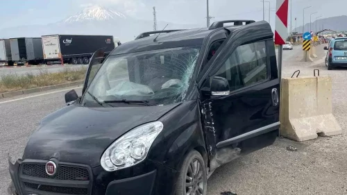 Ağrı Doğubayazıt'ta Trafik Kazası: 3 Kişi Yaralandı!