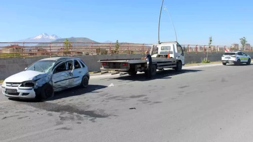 Kayseri'de feci kaza: Hamile sürücü  Ş.A. hayatını kaybetti!
