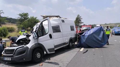 Tarsus'ta Karavan Kamyona Çarptı: Sultan Bozkurt Öldü, 1 Kişi Yaralı!