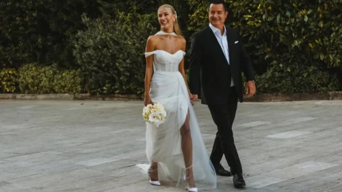 Acun Ilıcalı eşinin yeni yaşını etkileyici, duygusal sözlerle kutladı!