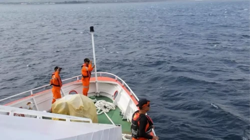 Endonezya'nın Bali Boğazı'nda Feribot Kazası: 6 Ölü!
