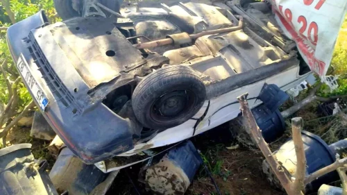 Buharkent'te Direksiyon Hakimiyeti Kaybolunca Araç Takla Attı: Sürücü Kurtarıldı!