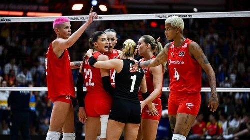 Filenin Sultanları Tarih Yazdı: Dünya Şampiyonası'nda İlk Kez Final Oynayarak Gümüş Madalya Kazandı!
