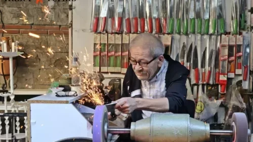 7. Kuşak Bıçak Ustası 60 Bin TL'ye Çırak Bulamıyor