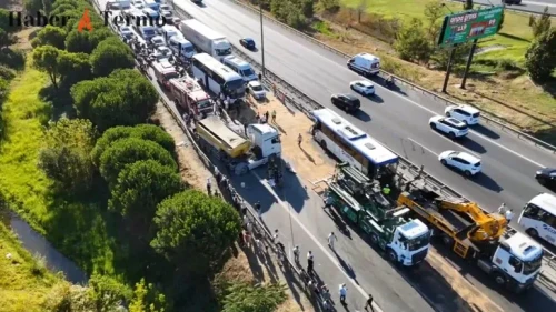 TEM'de Dehşet Anları: Zincirleme Kazada 1 Ölü, 21 Yaralı!
