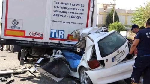 Manisa Turgutlu'da Feci Kaza: Emre ve Enes Karanfil Kardeşler Can Verdi