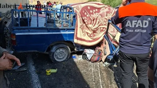Hakkari'de Ölümcül Kaza: 4 Can Kaybı, 1 Yaralı. Kaza Videosu ve Resimleri