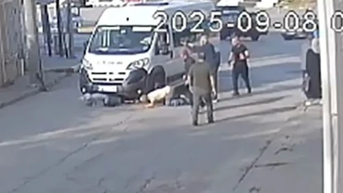 Tekirdağ'da İşçi Servisi Kazası: Anne ve 7 Yaşındaki Çocuk Araç Altında Kaldı!
