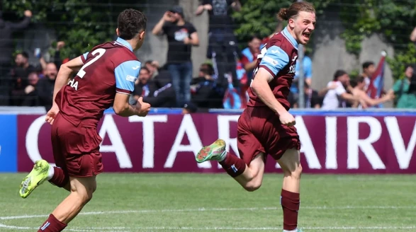 Trabzonspor U19 - Barcelona U19 Final Maçı Yayını ve Saati Belli Oldu! İşte Ayrıntılar