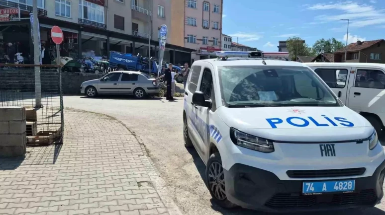 Bartın'da Ters Yolda Kaza: 11 Yaşındaki Çocuk Yaralandı!