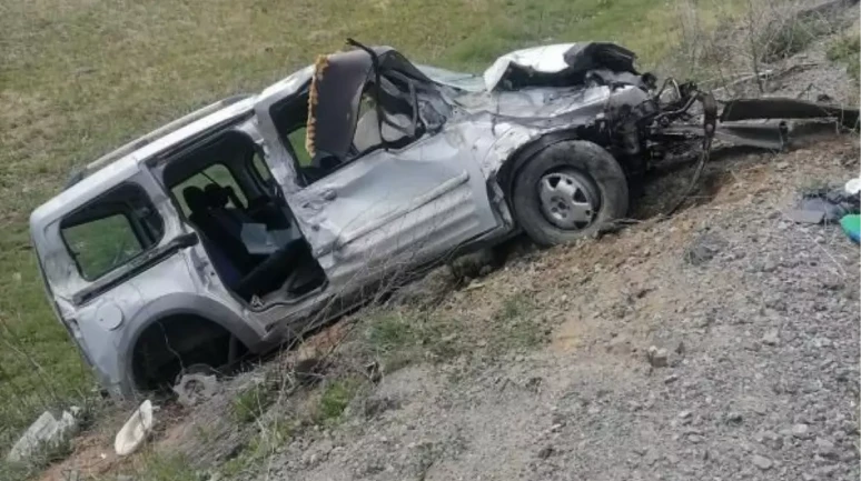 Sivas'ta Trafik Kazası: Selim İpek Hayatını Kaybetti