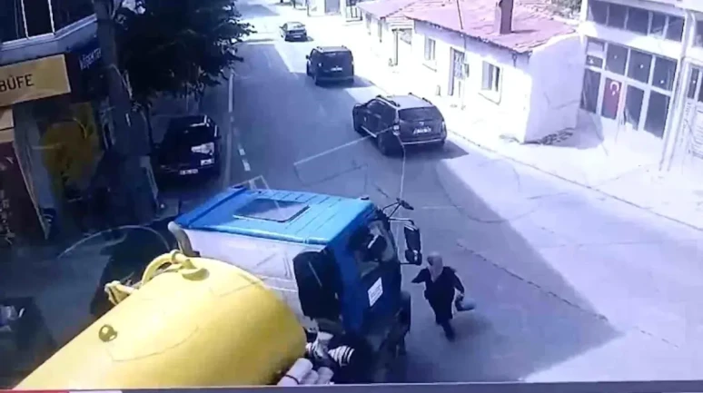 Tekirdağ'da vidanjörün Ayşe Zorlu'yu ezdiği anlar kamerada!