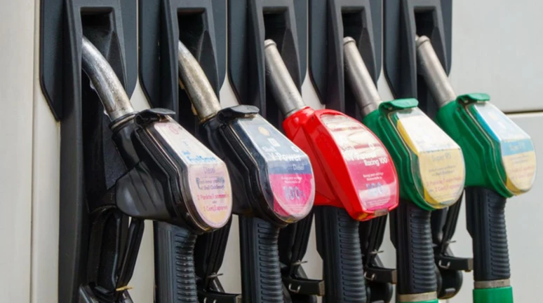 Yakıt fiyatlarında indirim müjdesi! Motorin, benzin ve otogaz fiyatlarında değişiklik olacak!