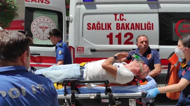 Asansör Motorunda Yangın: Turgay Kalan Dumandan Etkilendi!
