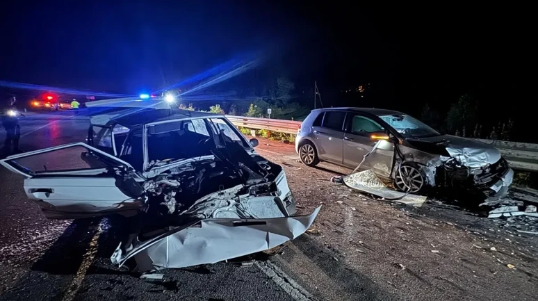 Bartın'da Meydana Gelen Trafik Kazasında 4 Kişi Yaralandı!